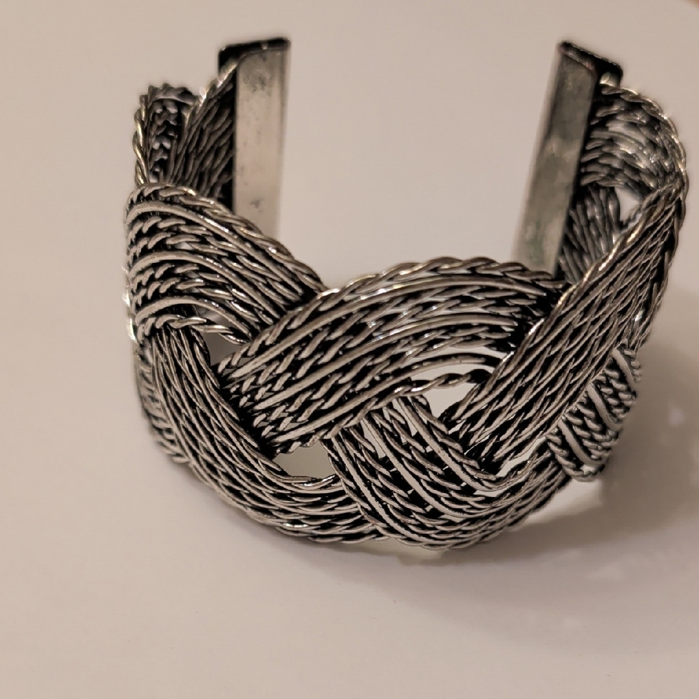 Vintage Silver Tone Braided Bracelet